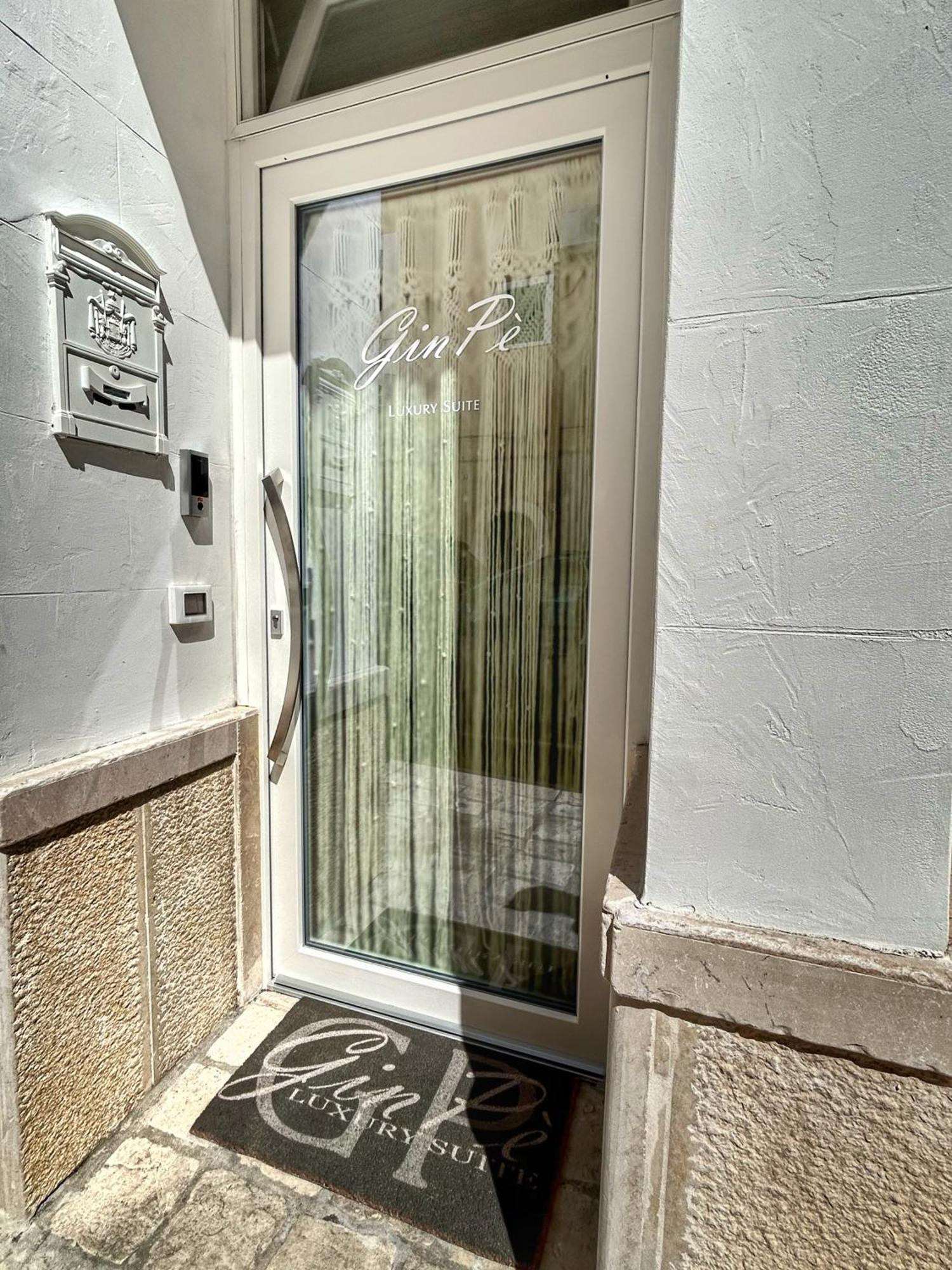 Ginpe Luxury Suite Monopoli Kültér fotó