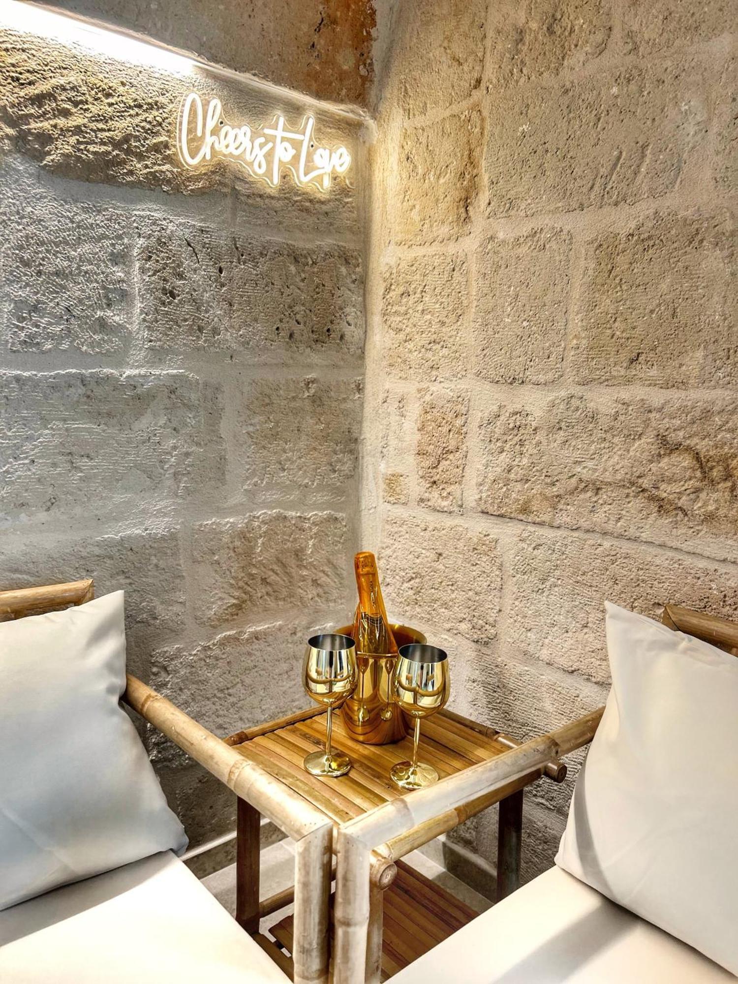 Ginpe Luxury Suite Monopoli Kültér fotó