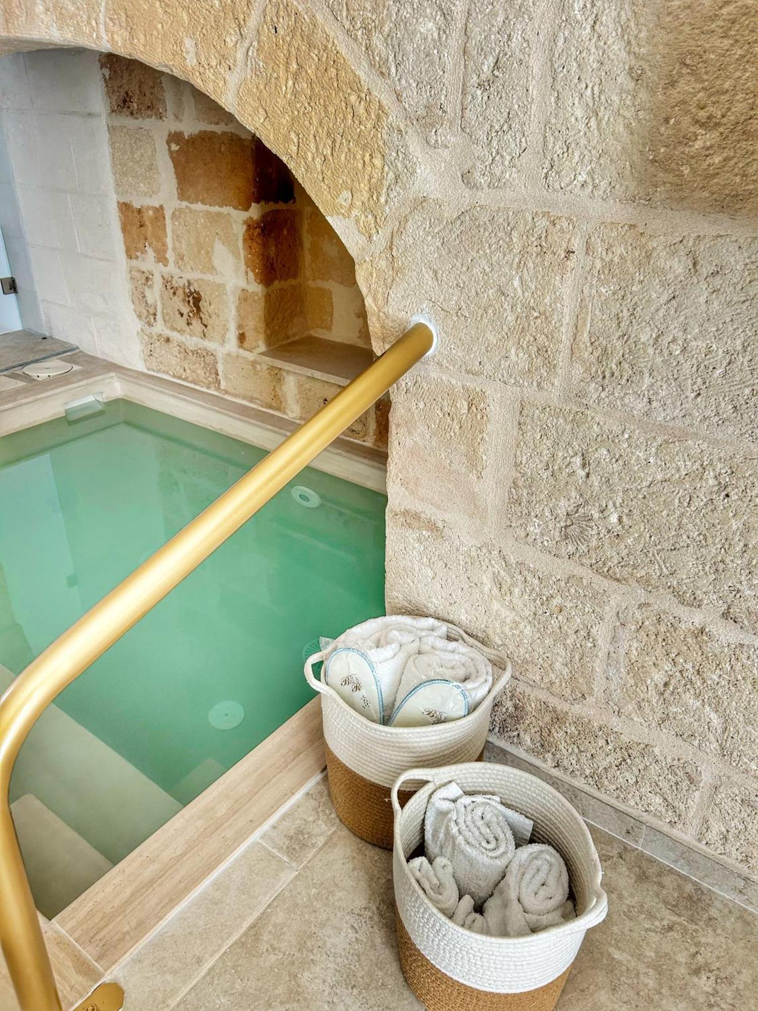 Ginpe Luxury Suite Monopoli Kültér fotó